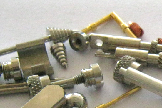 微型五金表麵電(diàn)解(jiě)拋(pāo)光(guāng)